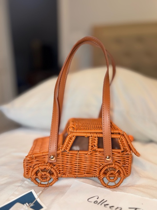 Tommy Bahama Handbags - NWT Tommy Bahama Wicker Viral TJ Maxx Tick Tock Jeep